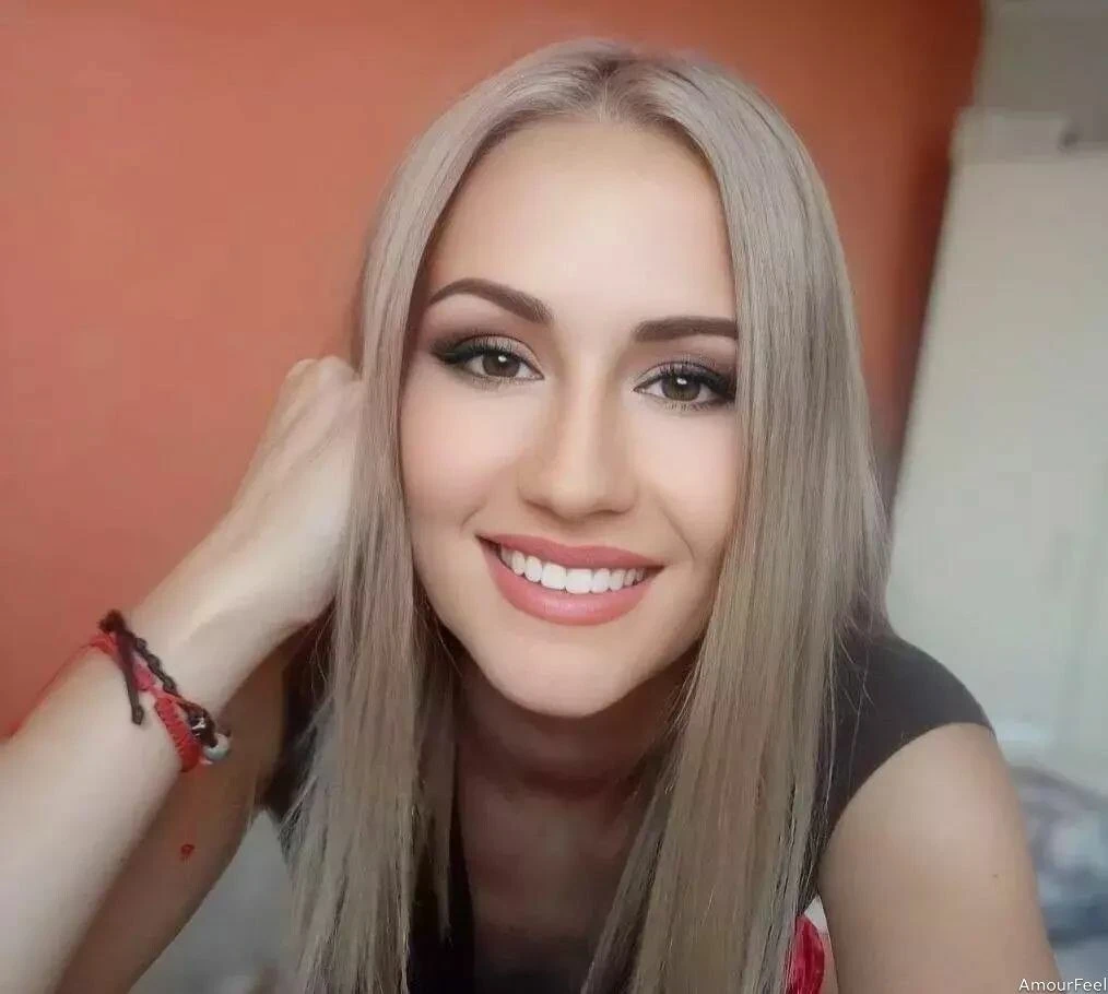 Iana Profile image 3