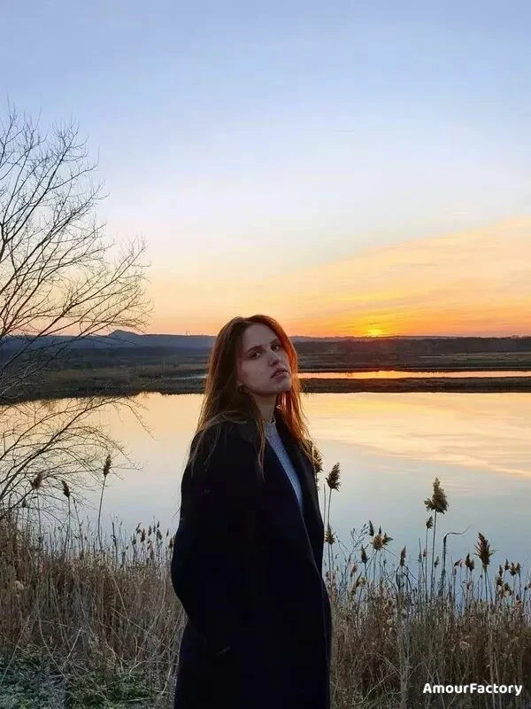 Anna Profile image 2