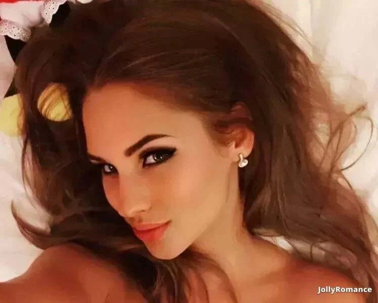 Aleksandra Profile image 1