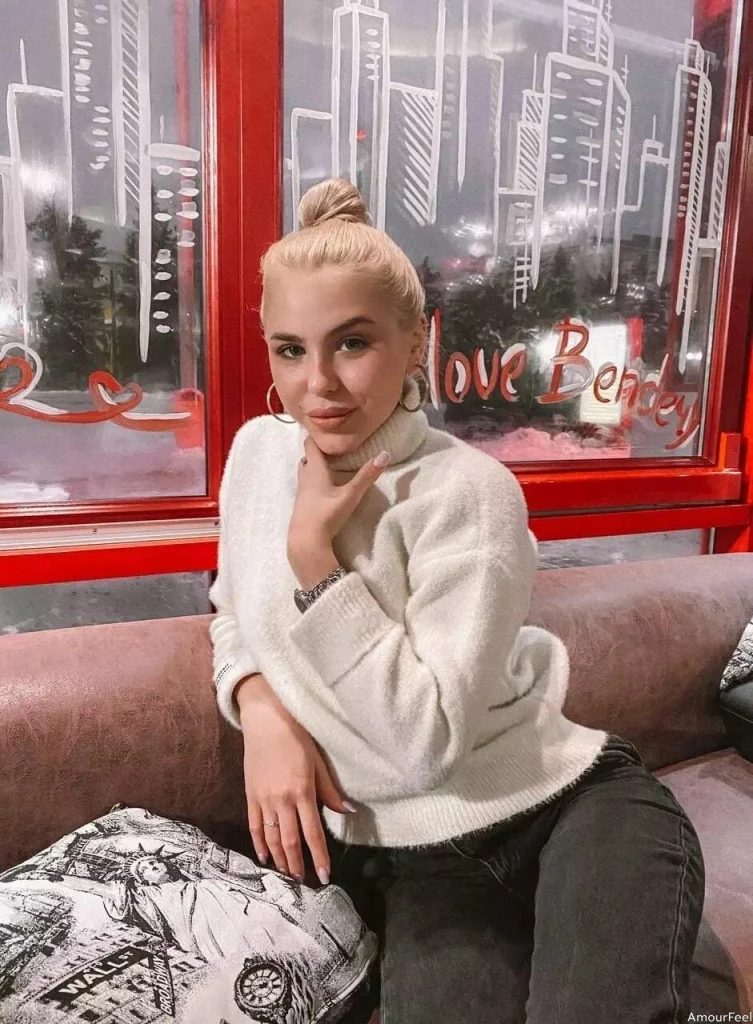 Dorina Profile image 3