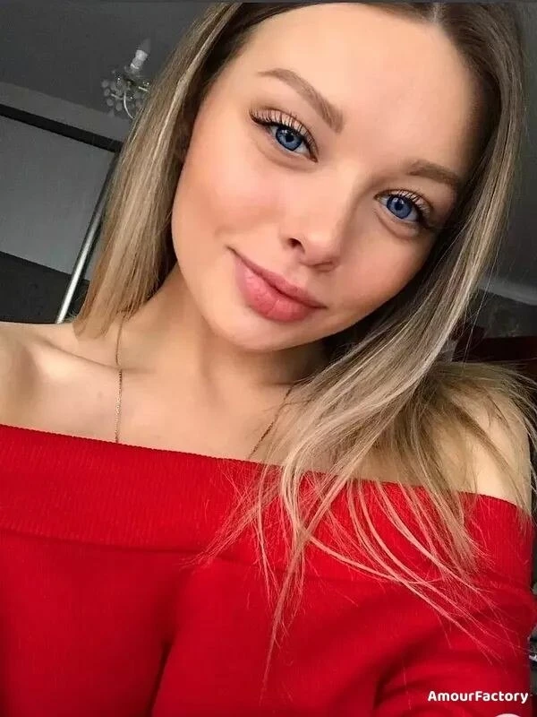 Anhialina Profile image 4