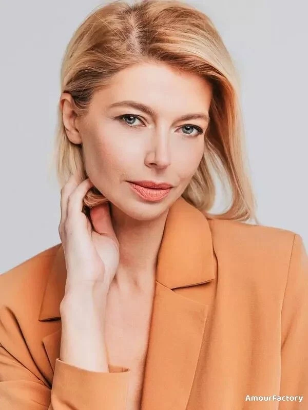 Vladislava Profile image 1