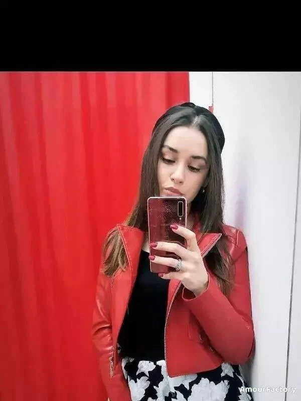 Anastasiya Profile image 1