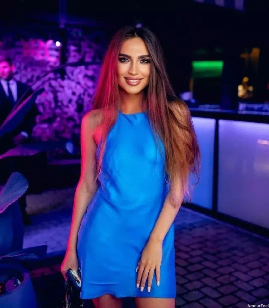 Alisa Profile image 1