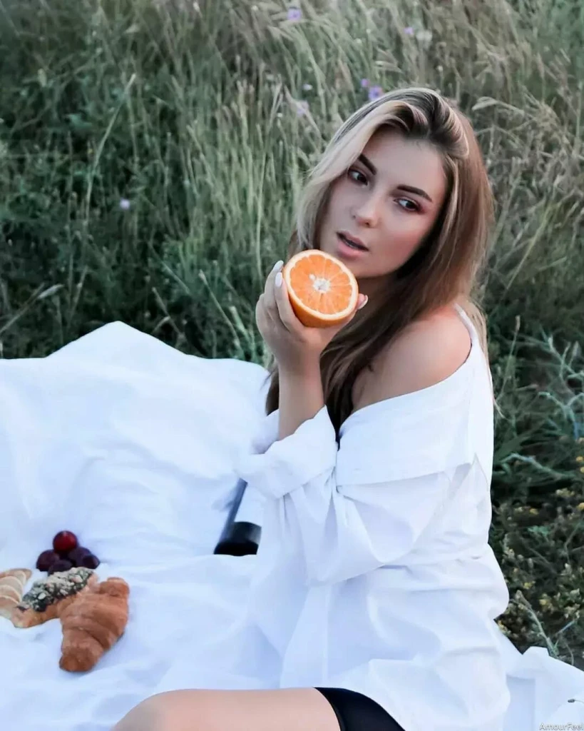 Cristina Profile image 2