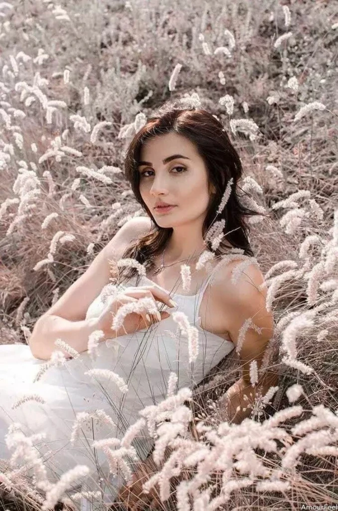 Alona Profile image 1