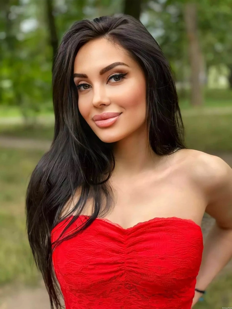 Kateryna Profile image 1