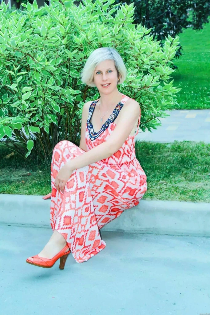 Alexandra Profile image 3