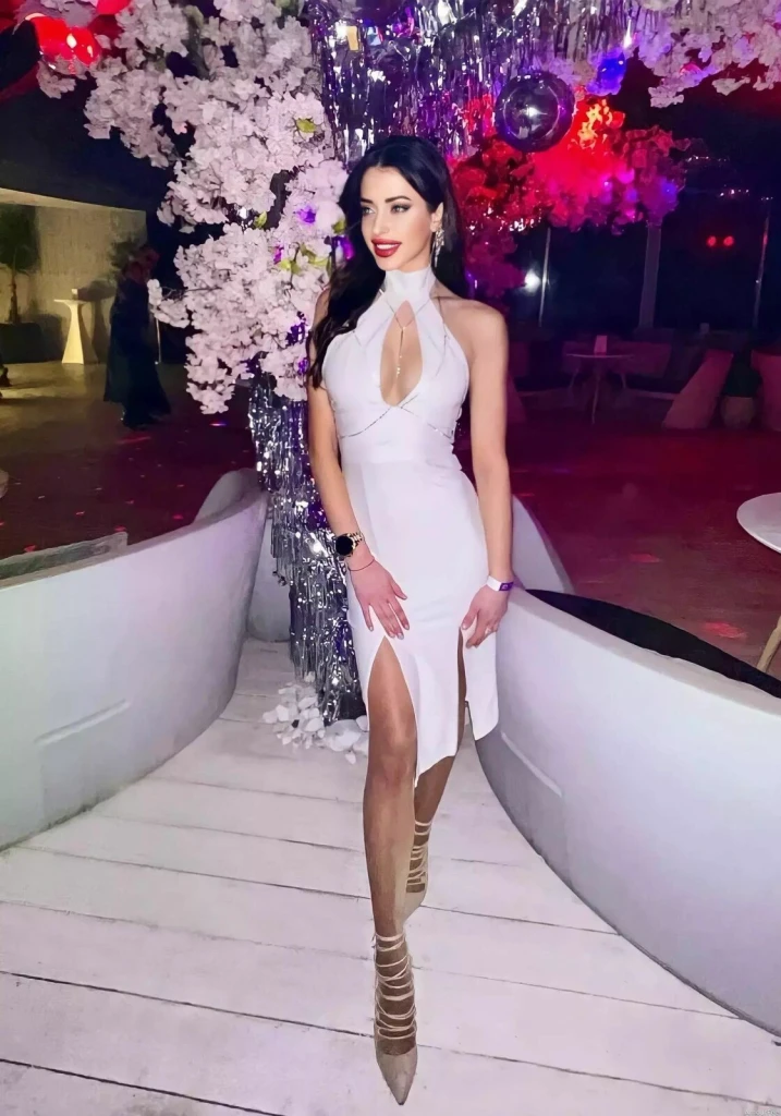 Valeriia Profile image 4