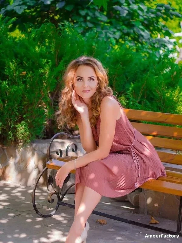 Oksana Profile image 1