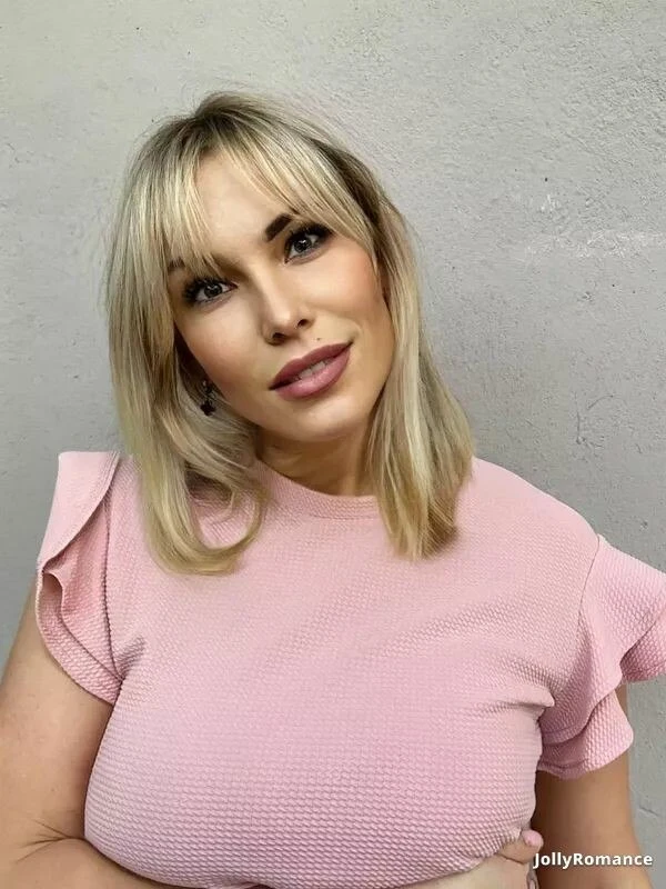 Irina Profile image 1