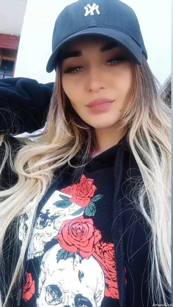 Oksana Profile image 4