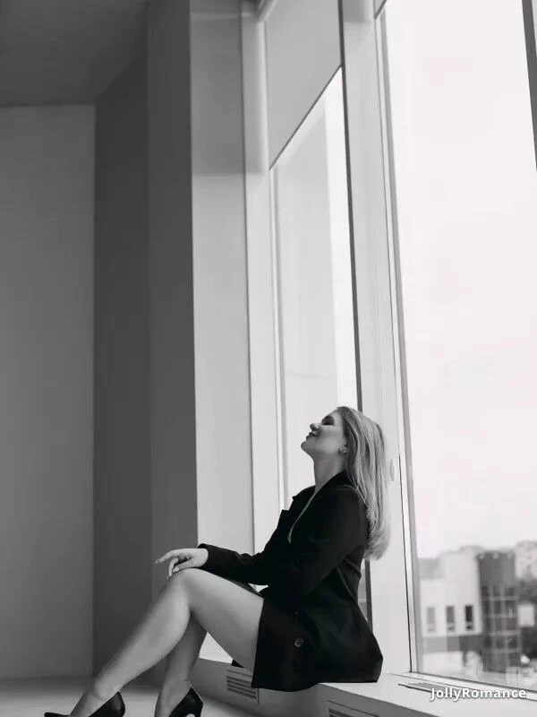 Yasmin Profile image 2