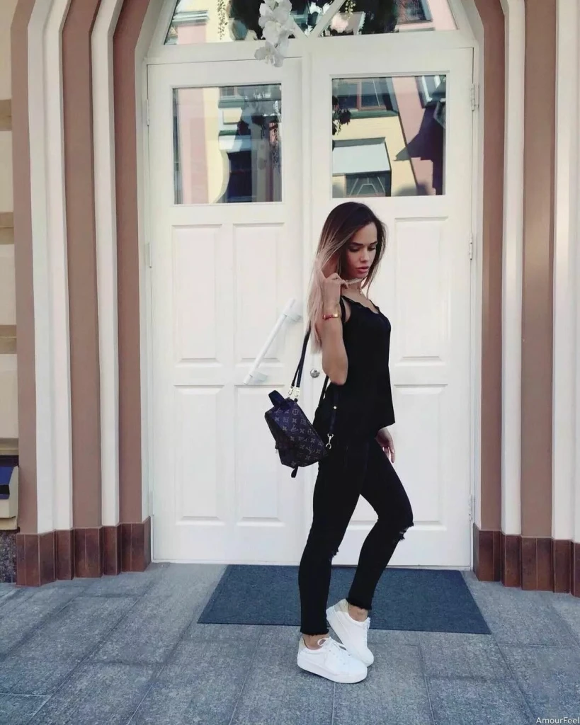 Ludmila Profile image 2