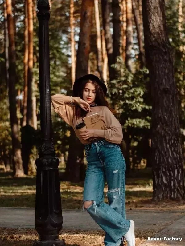 Melaniya Profile image 2