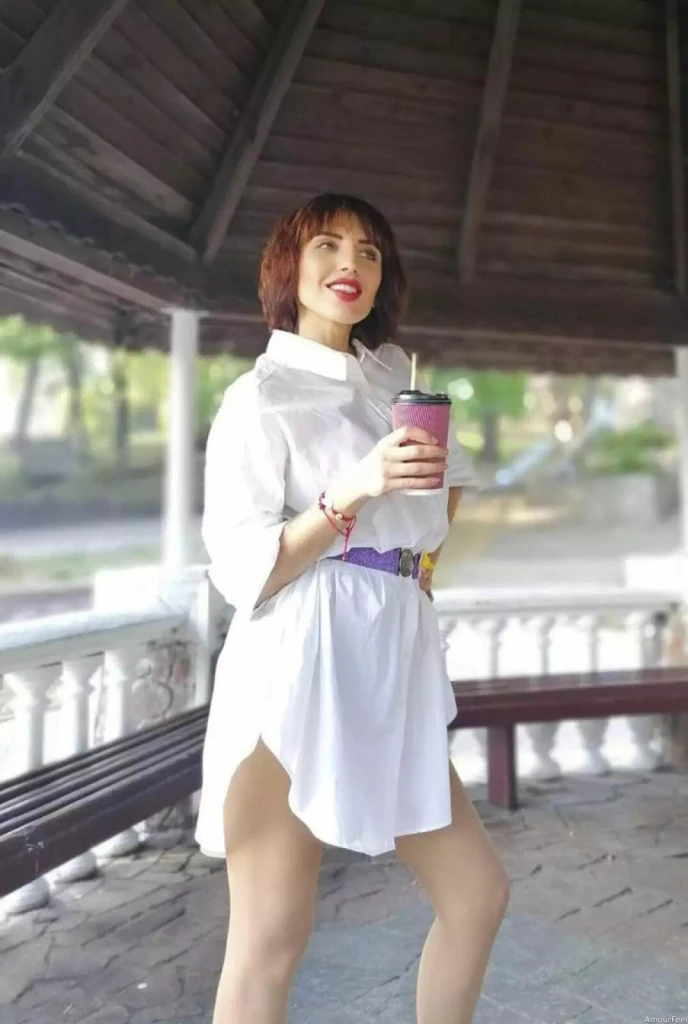 Anna Profile image 4