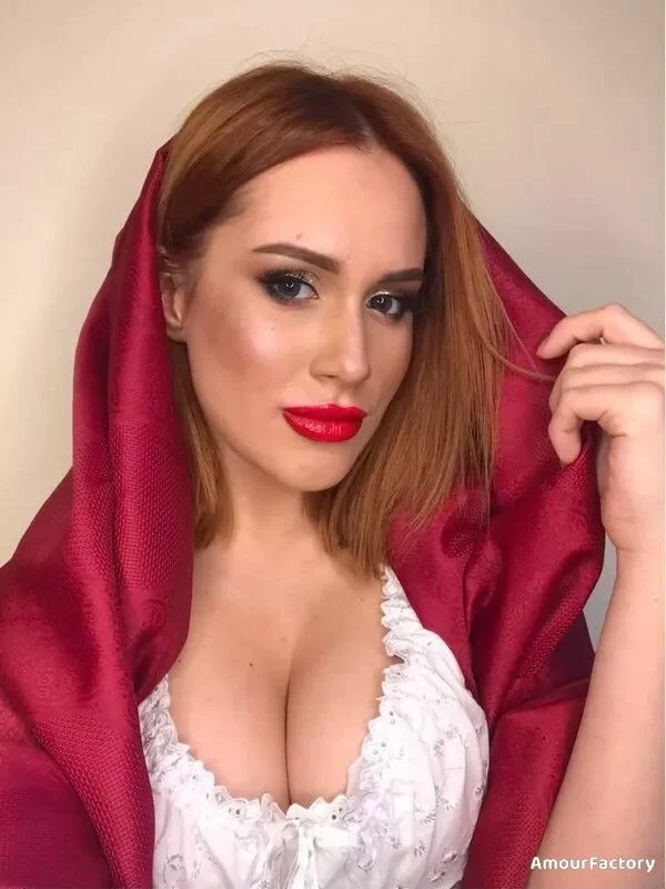 Victoria Profile image 3