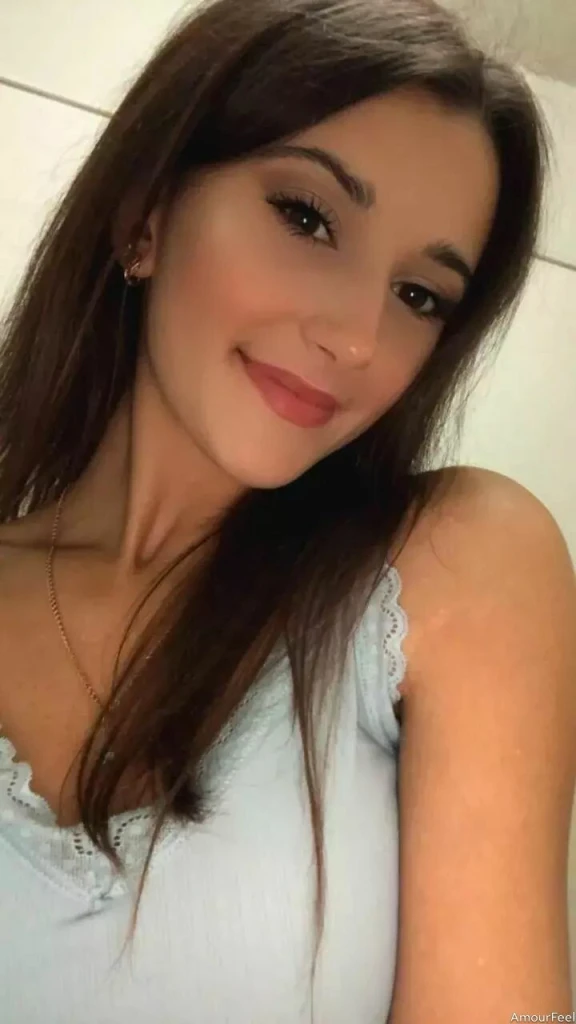 Yuliia Profile image 2