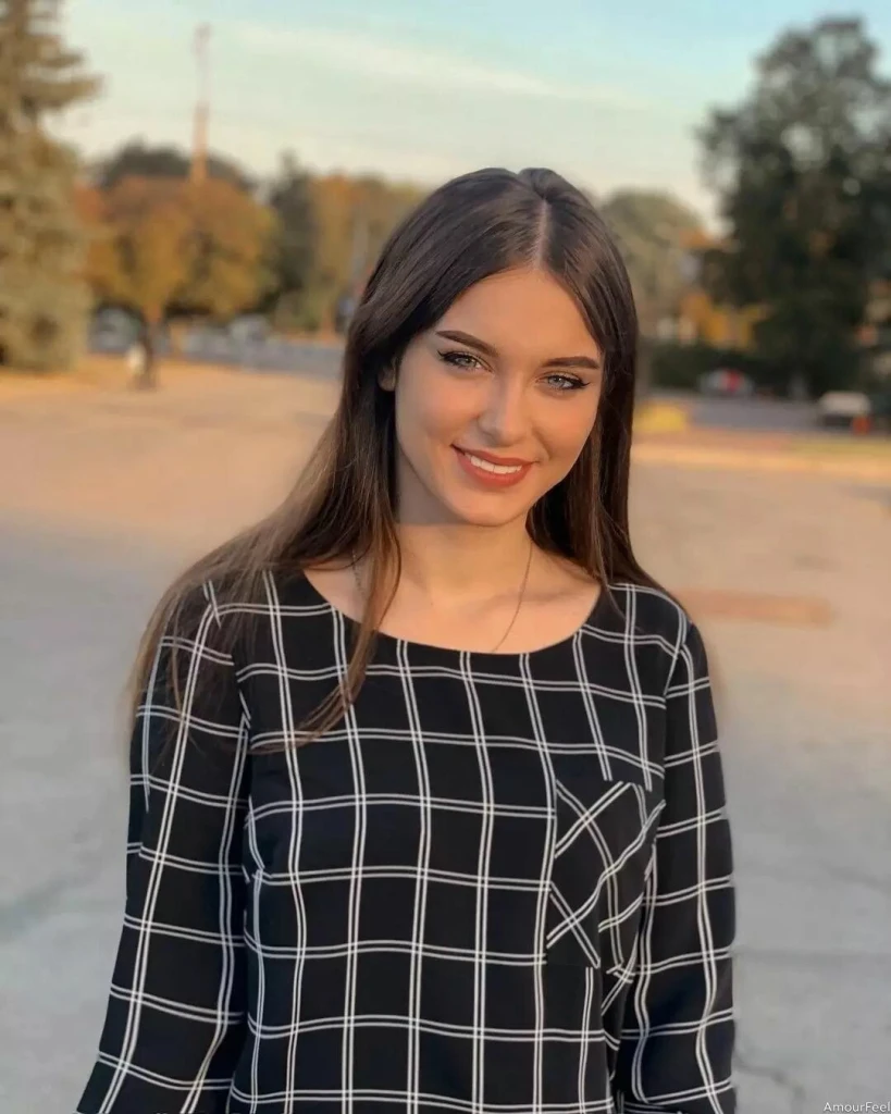 Natalia Profile image 1
