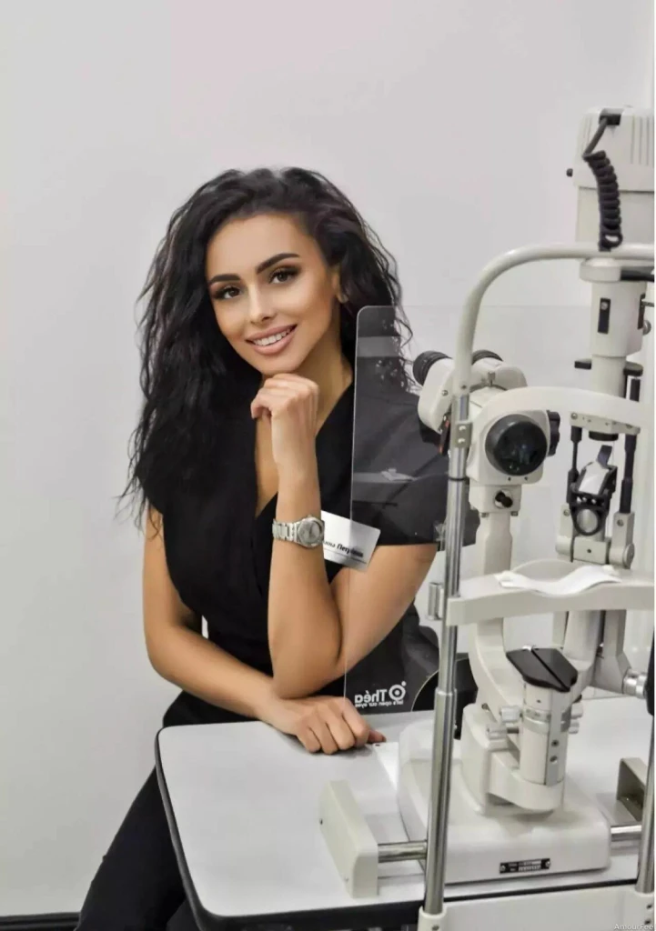 Svitlana Profile image 1