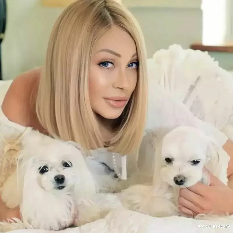 Anna Profile image 1