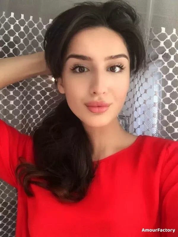 Olga Profile image 1