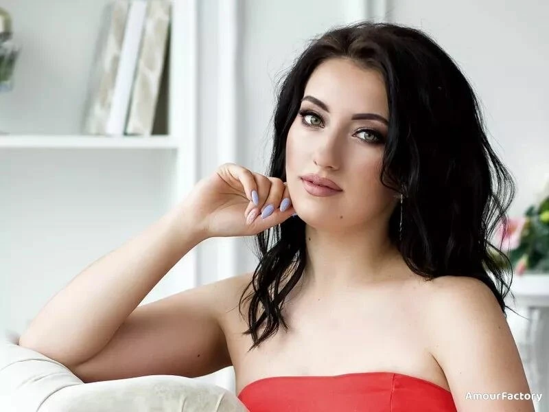 Iryna Profile image 3