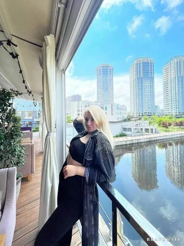 Mariana Profile image 1