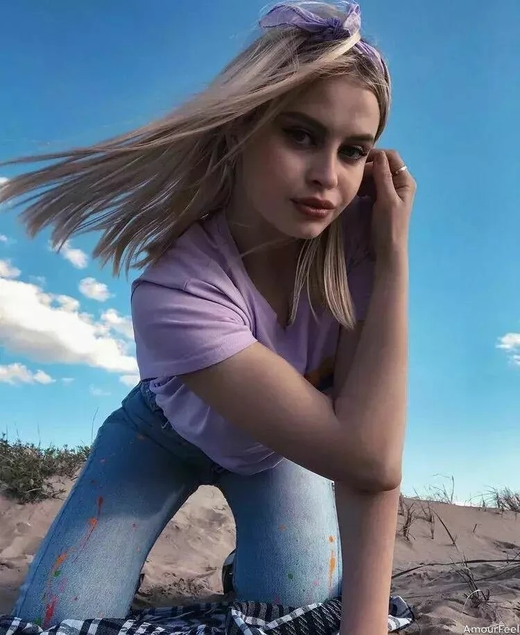 Victoria Profile image 1