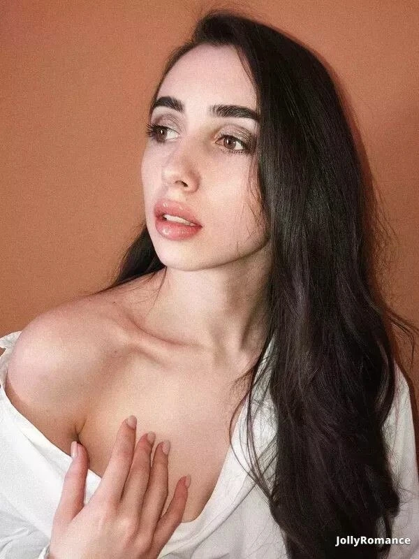 Natalia Profile image 1