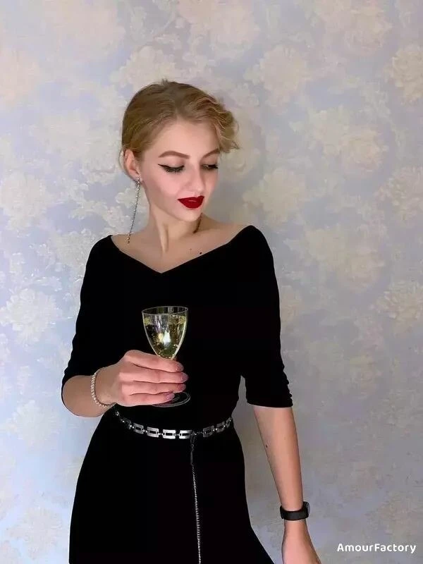 Olga Profile image 3