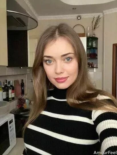 Anna Profile image 4