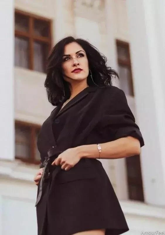 Svitlana Profile image 2