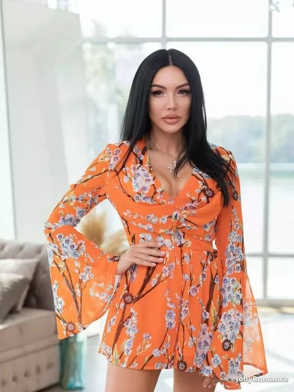 Yana Profile image 1