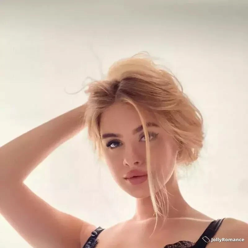 Anna Profile image 1