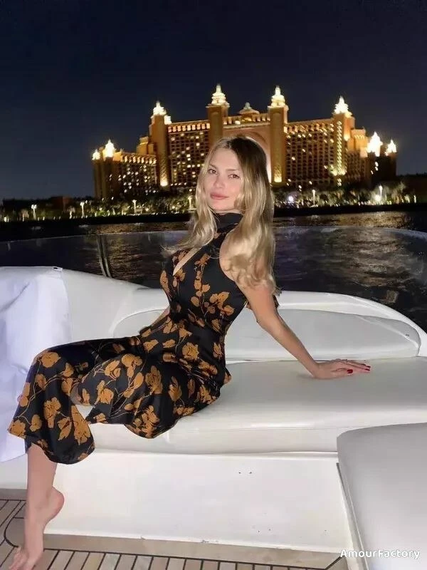 Svetlana Profile image 3
