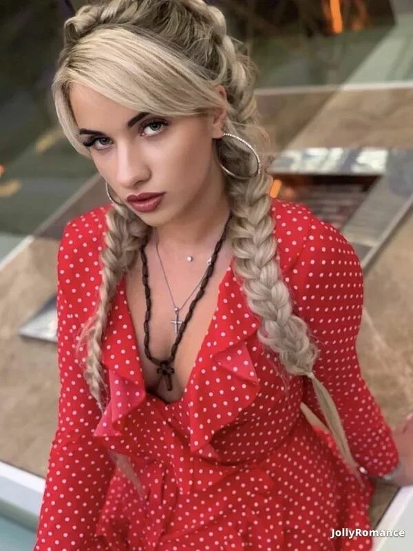 Marina Profile image 4