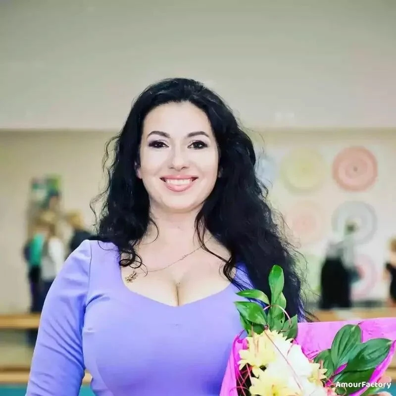 Valeria Profile image 1