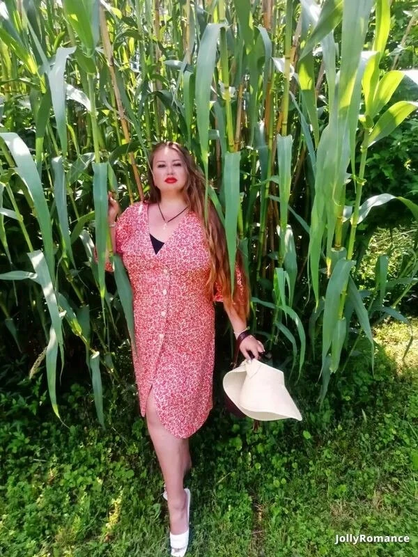 Viktoria Profile image 2