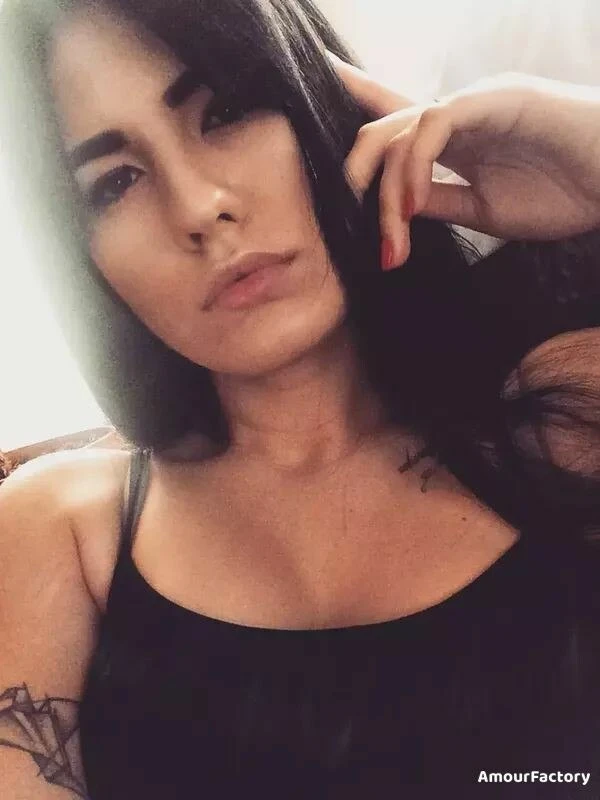 Victoria Profile image 1