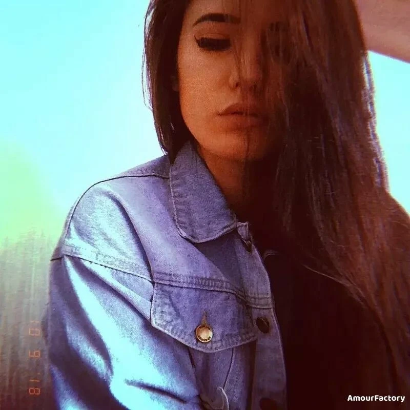 Victoria Profile image 2