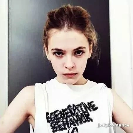 Olena Profile image 3