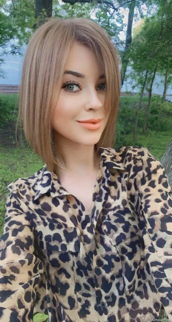 Diana Profile image 4