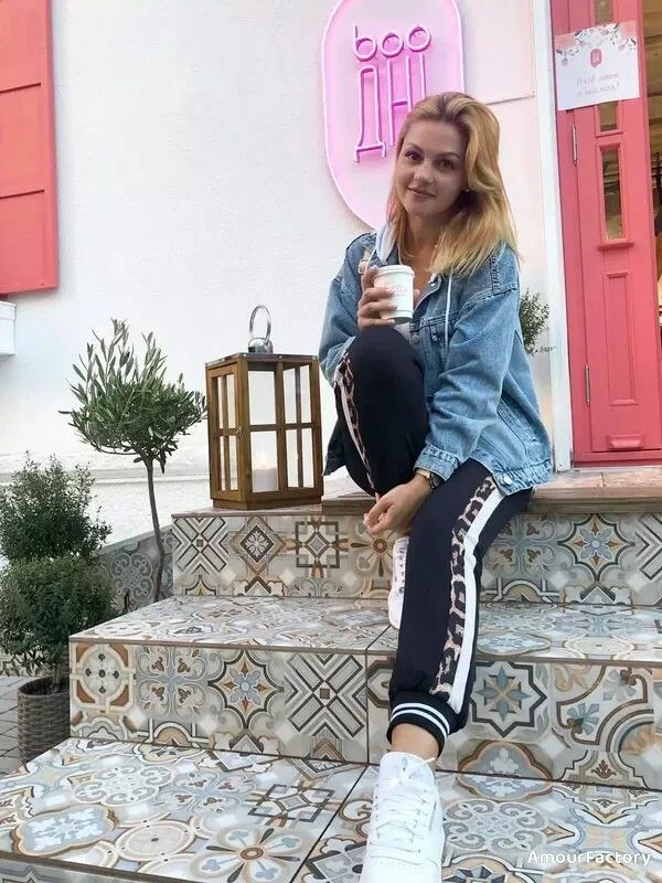 Svetlana Profile image 1