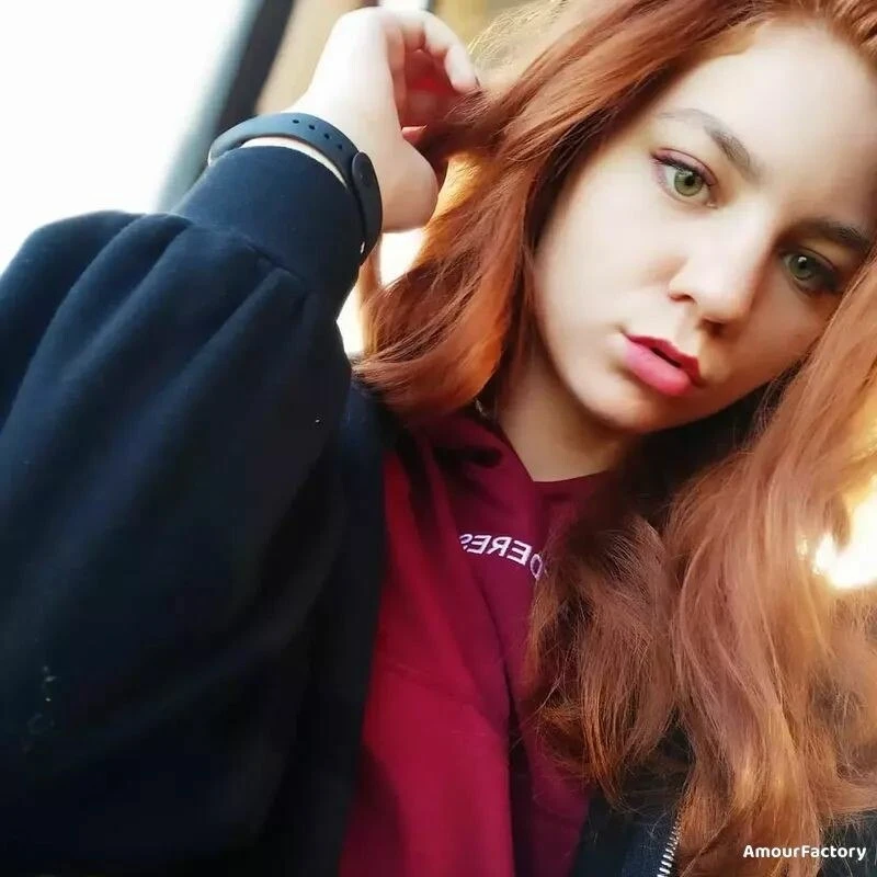 Mariana Profile image 4