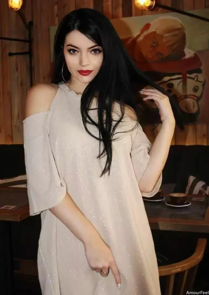 Karina Profile image 3