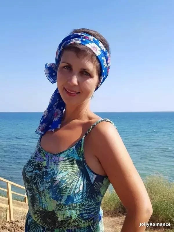 Anna Profile image 1