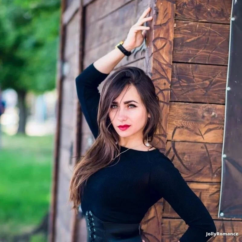 Irina Profile image 3