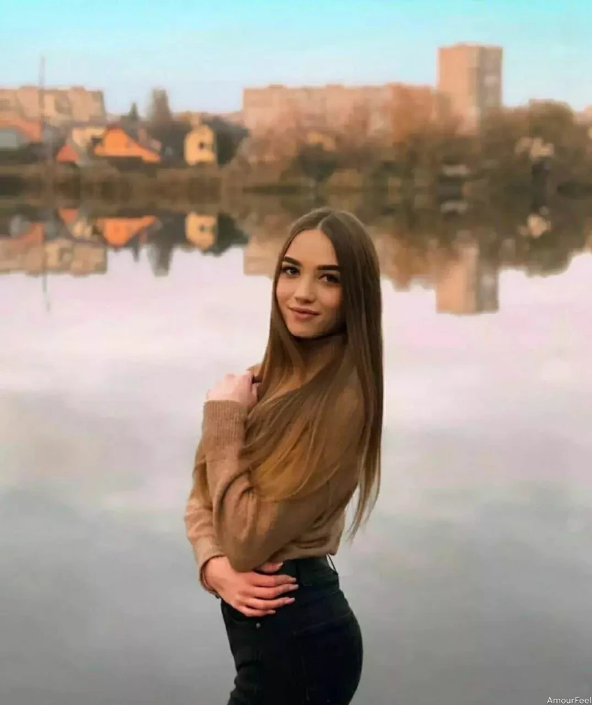 Anna Profile image 2