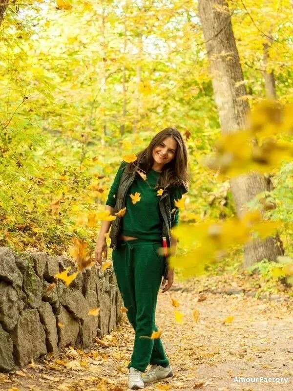 Alina Profile image 1